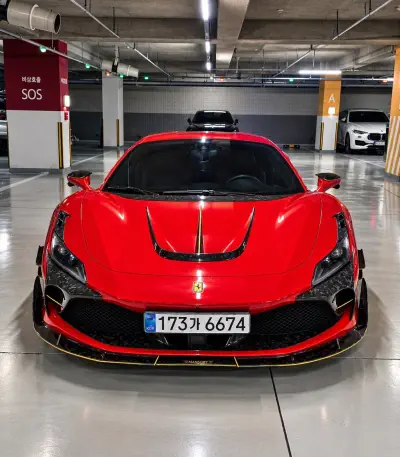 Ferrari F8