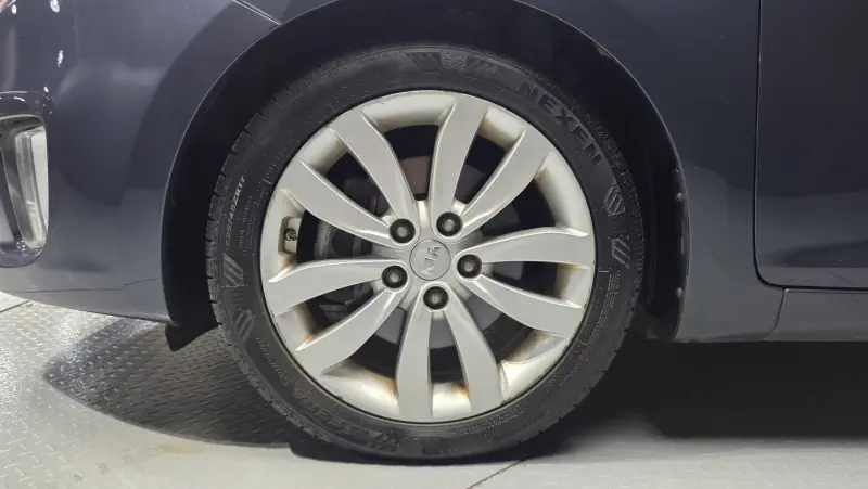 Kia Carens