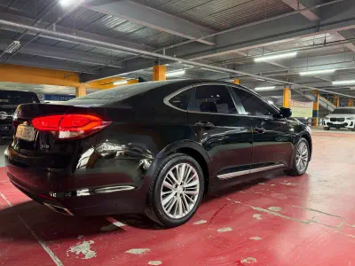 Hyundai Aslan