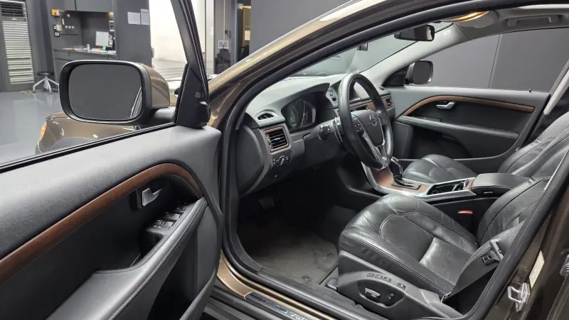Volvo XC70