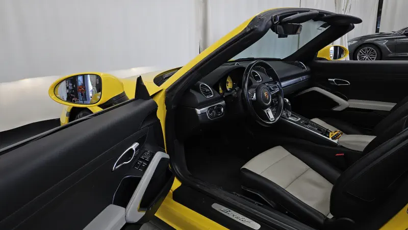 Porsche Boxster