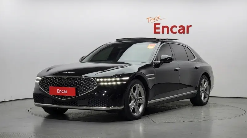 Genesis G90