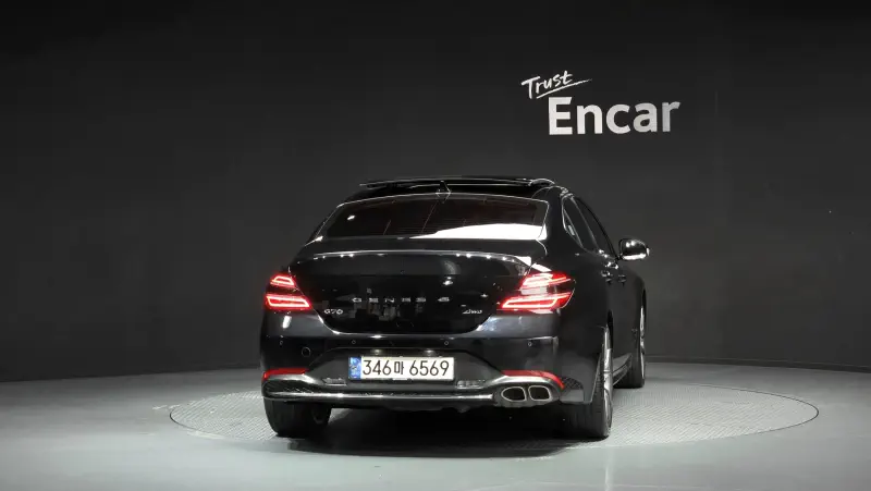 Genesis G70