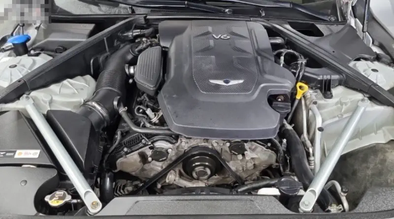 Genesis EQ900