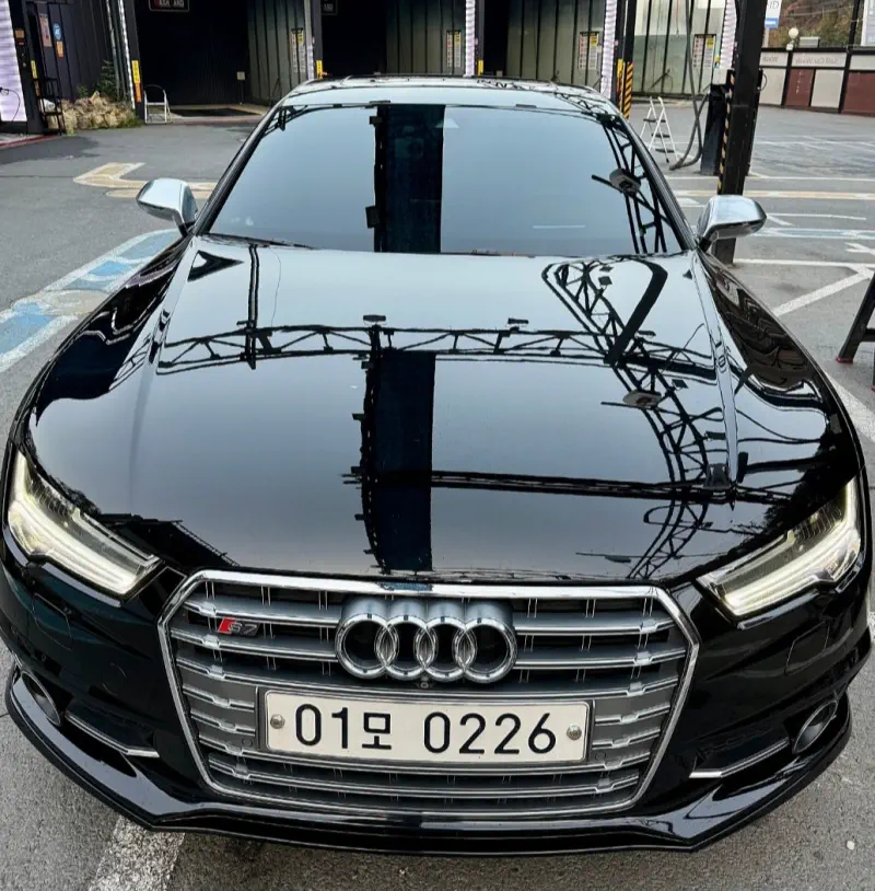 Audi S7