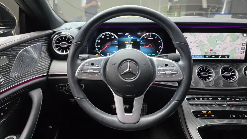Mercedes-Benz CLS-Class