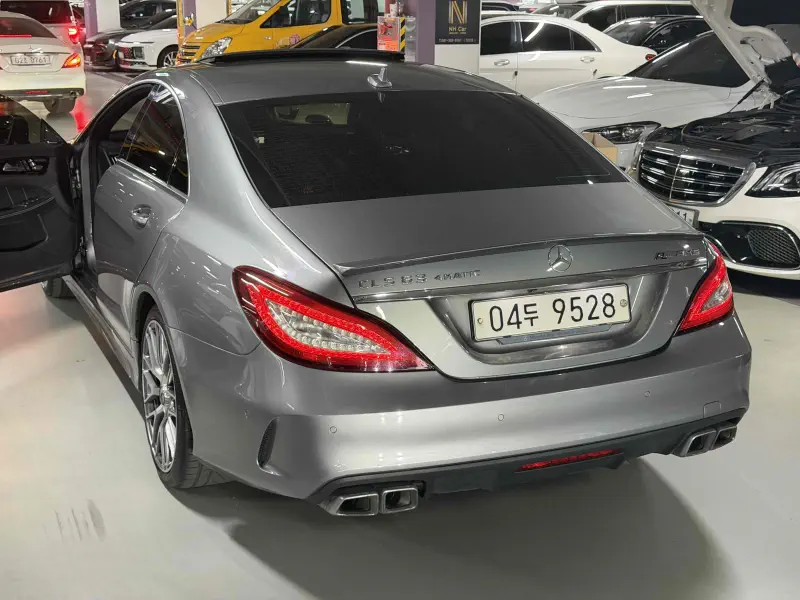 Mercedes-Benz CLS-Class