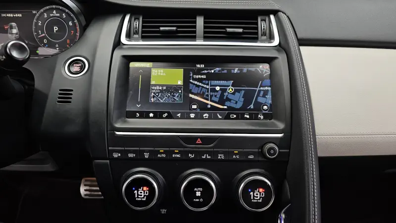Jaguar E-Pace