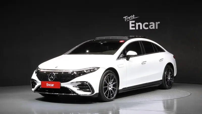 Mercedes-Benz EQS