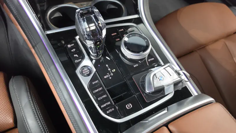 BMW 8-Series