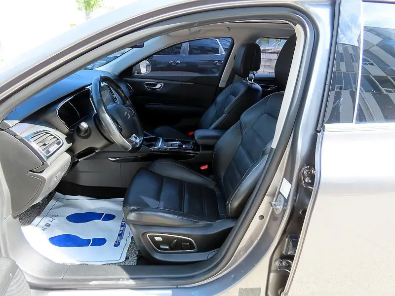 Renault Samsung SM6