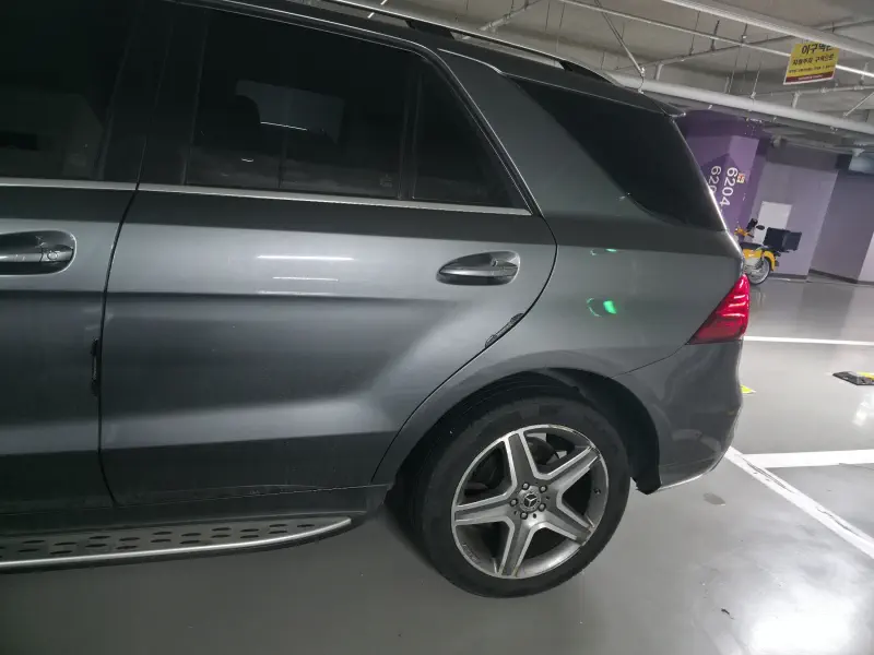 Mercedes-Benz GLE-Class