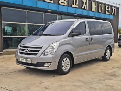 Hyundai Grand Starex