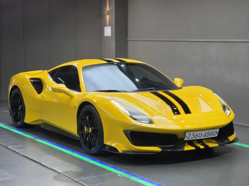 Ferrari 488