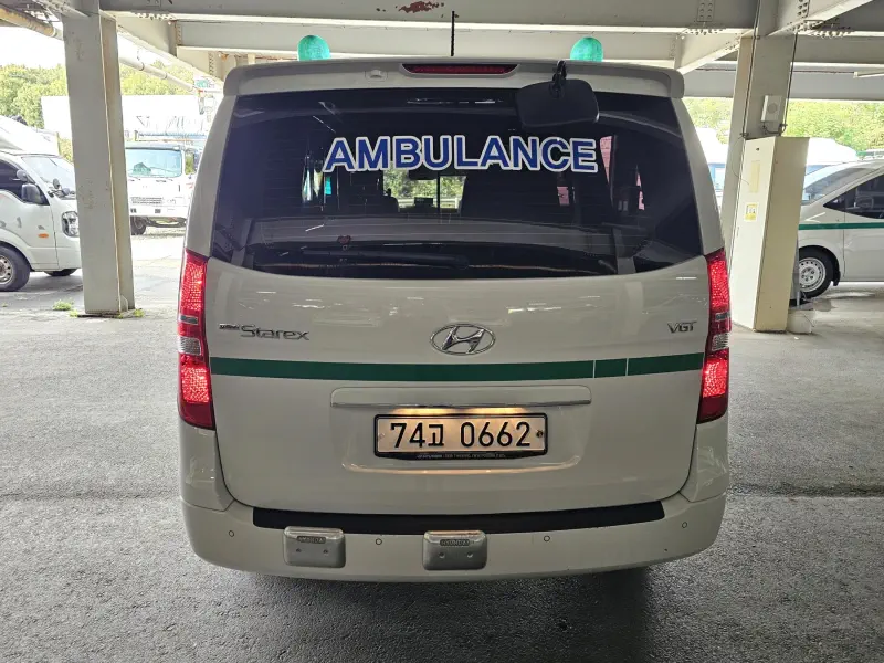 Hyundai Grand Starex