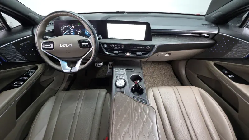 Kia K8