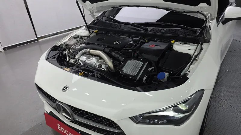 Mercedes-Benz CLA-Class