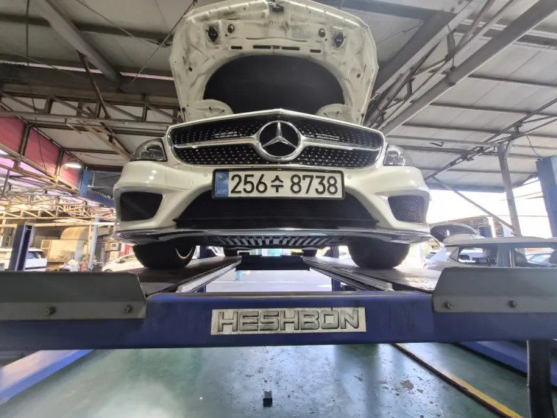 Mercedes-Benz CLS-Class