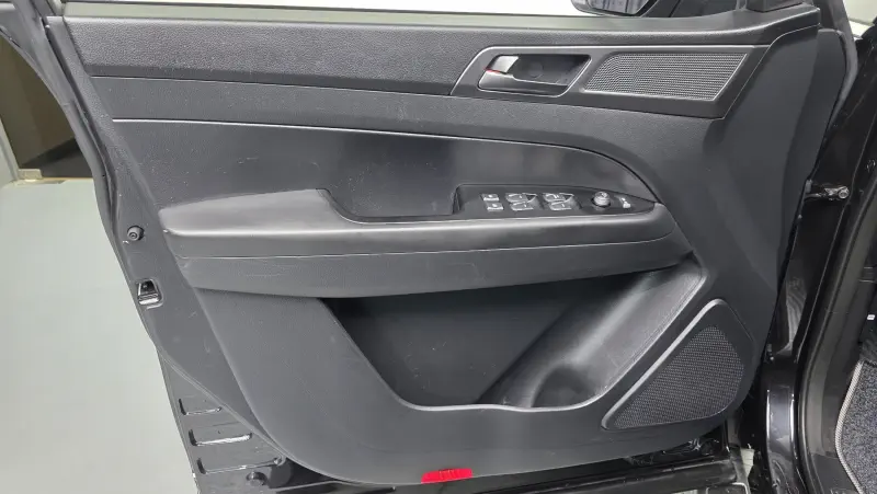 SsangYong Rexton Sports