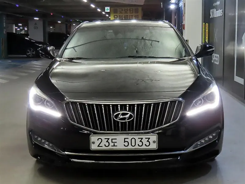 Hyundai Aslan