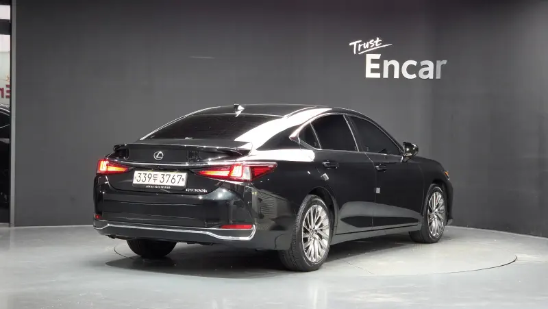 Lexus ES300h