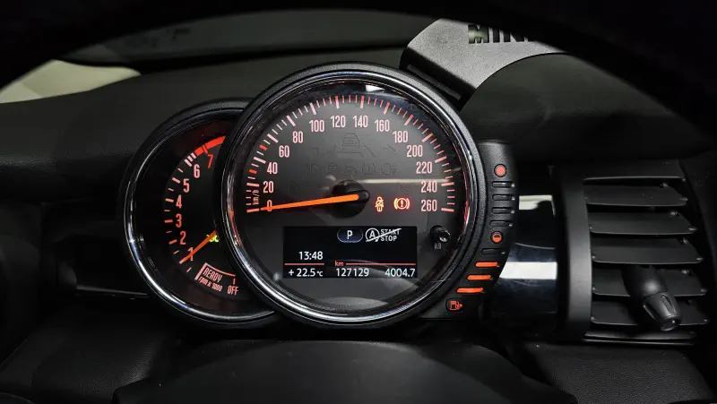 MINI Hatch