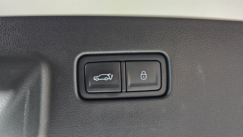 Genesis GV60
