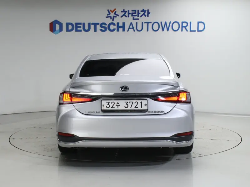 Lexus ES300h