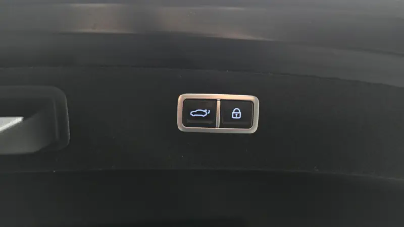 Genesis Electrified G80