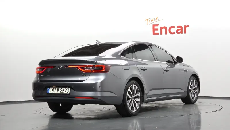 Renault Samsung SM6