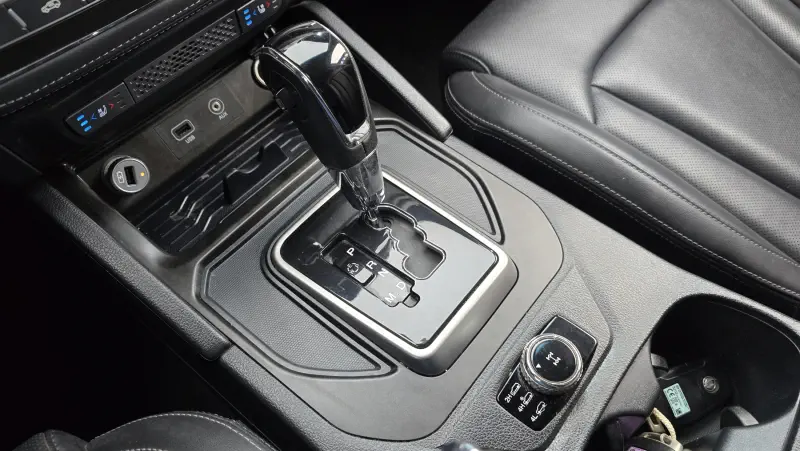SsangYong Rexton Sports