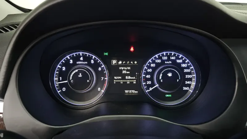 Hyundai Aslan