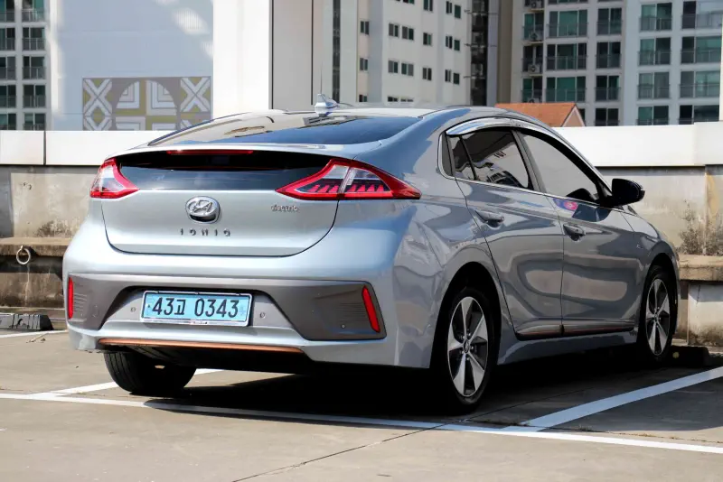Hyundai Ioniq