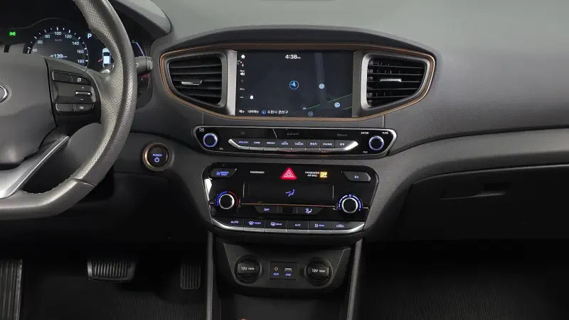 Hyundai Ioniq