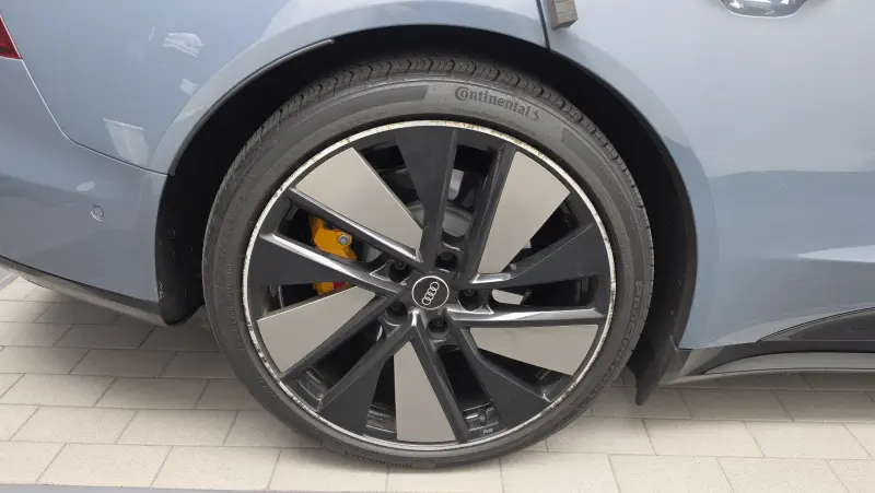 Audi e-tron GT