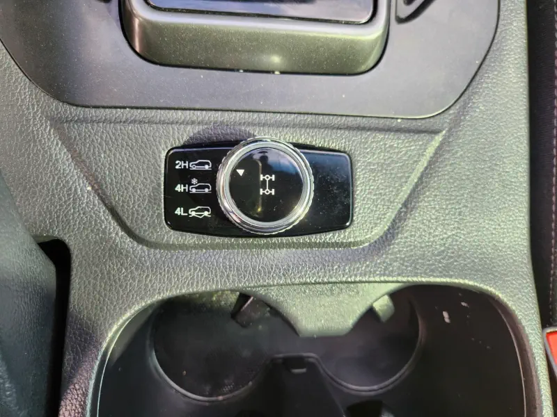 SsangYong Rexton Sports