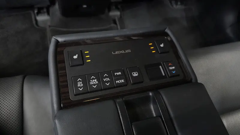 Lexus ES300h
