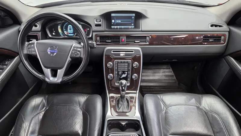 Volvo XC70