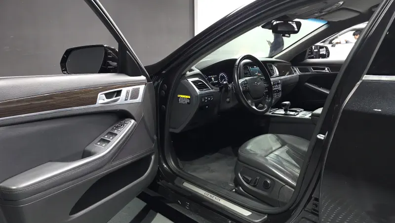 Genesis G80