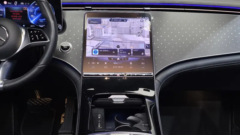Mercedes-Benz EQE