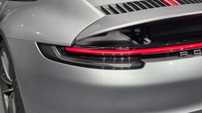Porsche 911