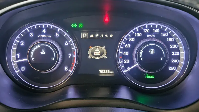Hyundai Aslan