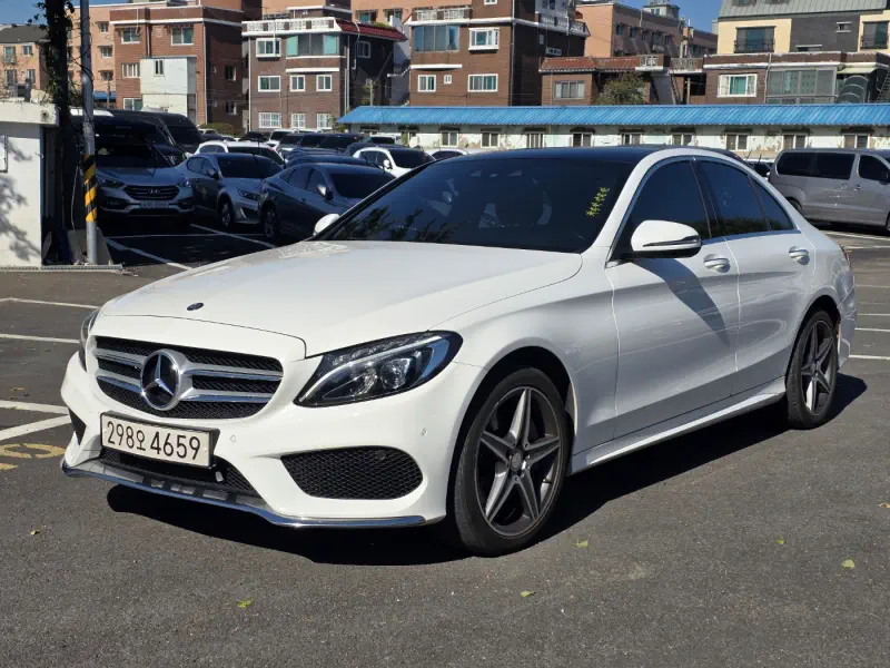 Mercedes-Benz C-Class