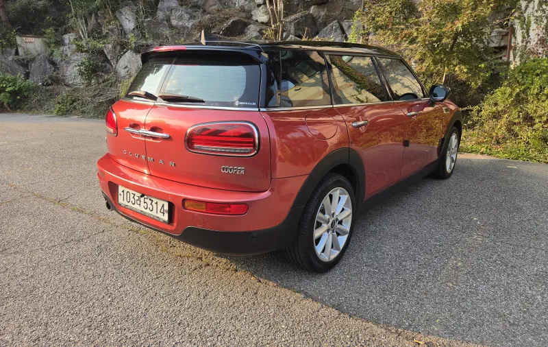 MINI Clubman