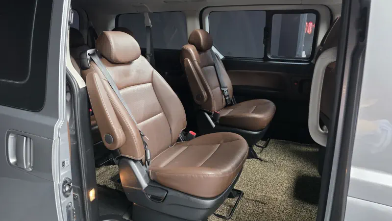Hyundai Grand Starex