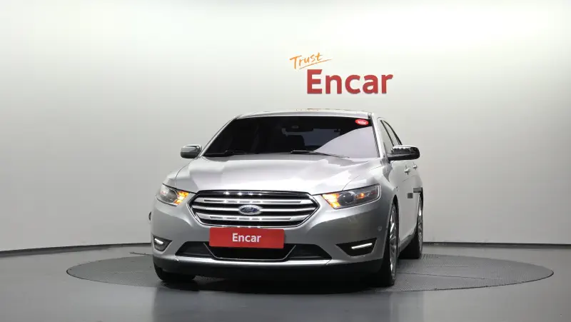 Ford Taurus