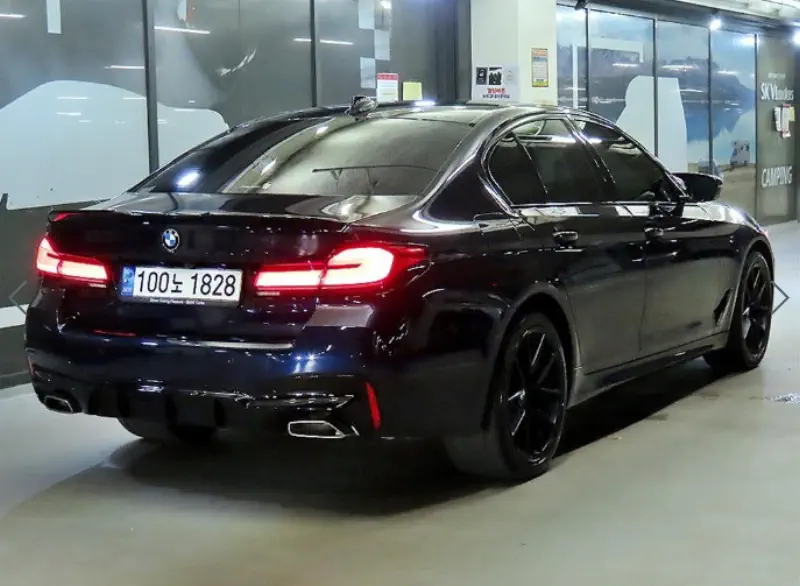 BMW 5-Series