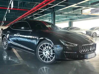 Maserati Ghibli