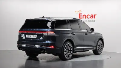 Lincoln Aviator