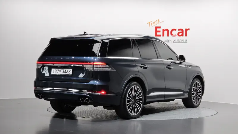 Lincoln Aviator